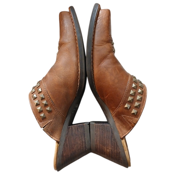 ARIAT Western Mules Distressed Studded Leather Bootie Size 7 - Picture 2 of 15